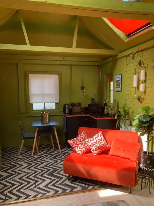 Lepine- Holiday Apartment In Sunny Фолькустоун Экстерьер фото